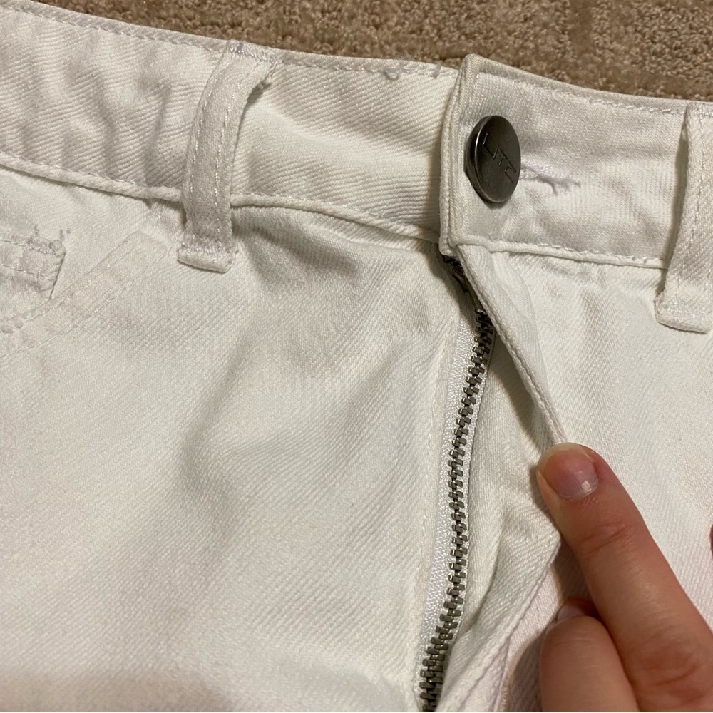 {LITZ} White Distressed Frayed Hem Denim Mini Skirt ~ Size Small - Picture 9 of 16